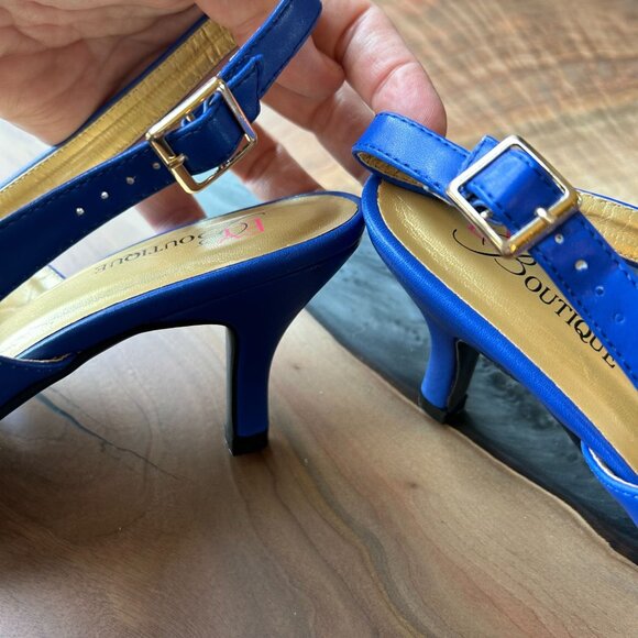 EY Boutique Strappy Blue Sandal Gold Grommets and Trim Size 11W - Picture 11 of 11
